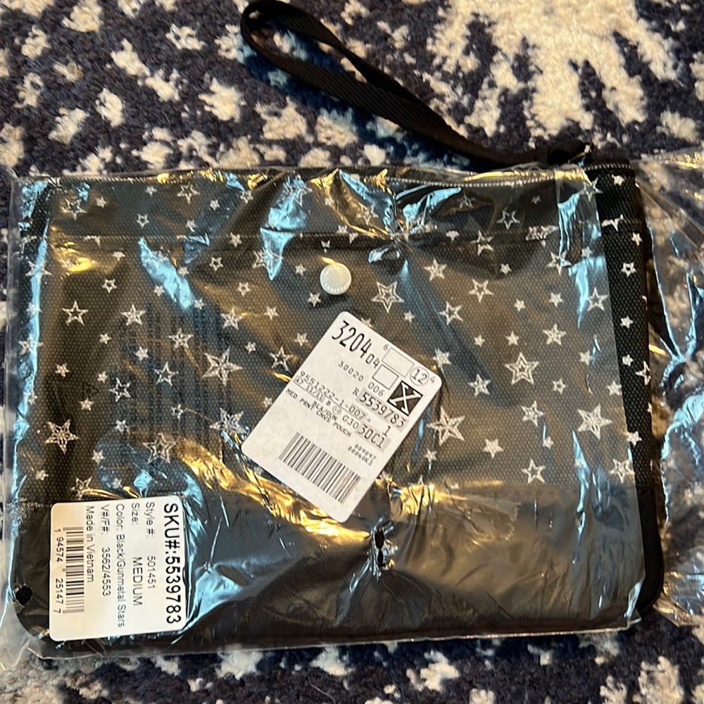 Lands End wristlet New - Picture 3 of 5